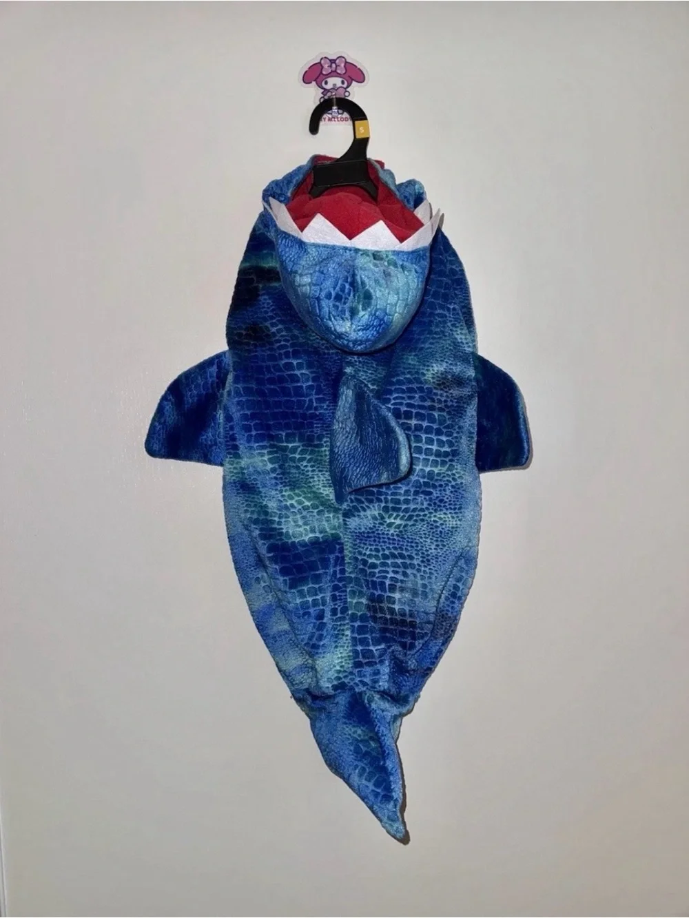 Petco Bootique Shark Hooded Pet Halloween Costume XL (Fits Medium Sized Dog)